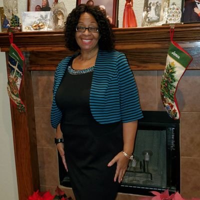 yvonneyates58's profile picture. 