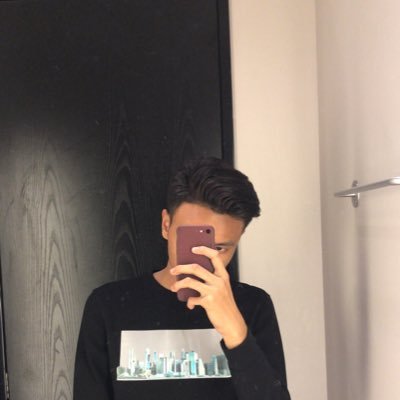 hesmiezan's profile picture. 23 yo😜