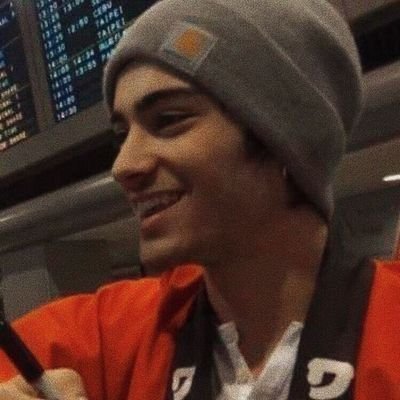 zaynssi Profile Picture