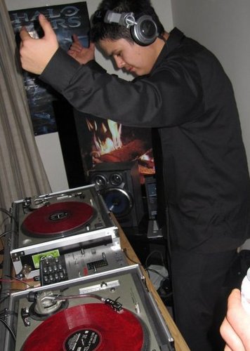 Smarchmelo's profile picture. DJ/promoter/producer based out of western canada.
Resident DJ for 1vibe Entertainment