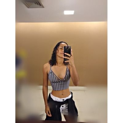 Se quer respeito ? Então saiba ser humilde em qualquer lugar ❤🍃 .
♌

•FLAMENGUISTA•