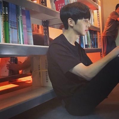 capturebox0218's profile picture. 박성훈 처돌이의 캡쳐, 움짤계 / 구독 자유 😛 / you can save or re-upload images with no permission but do not crop the logo