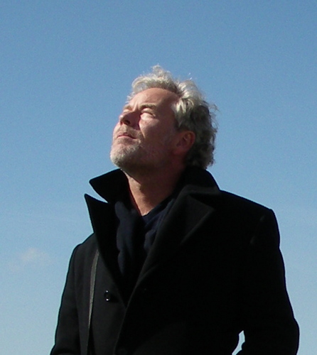 alcoblom's profile picture. 