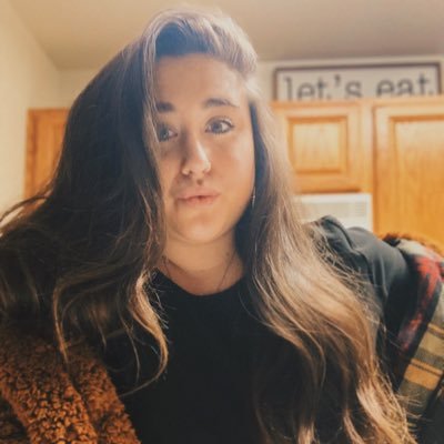 KimBrooks32's profile picture. What up my names jared, I’m 19 and I never learned to fucking read