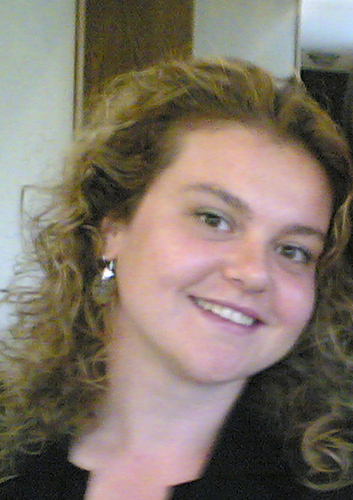 ELT instructor, Online Support Learning Project, into sociolinguistics, learner development and corpus analysis