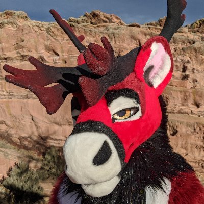 Hero of Furry Fandom. Reindeer Revolutionary. Proud Proletarian. I crush capitalism. ⚒️🦌