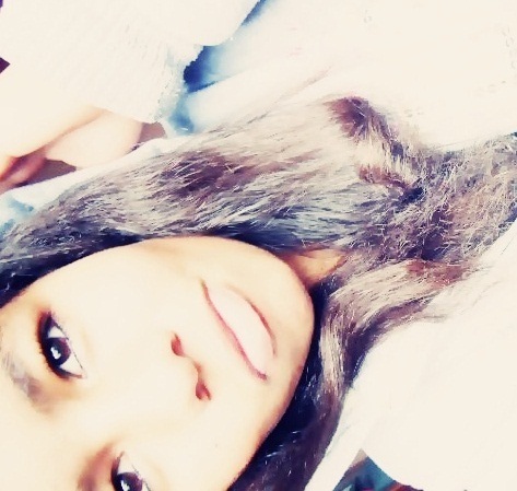 14 anos , moro em cuuritibba *-*
to soolteeiira \o/  dapokadpodak ;
siigaa - me #raaaaawr
