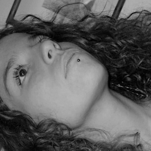 21 years. I love music. I love trips around the world. I speak english, spanish and naturally italian(: