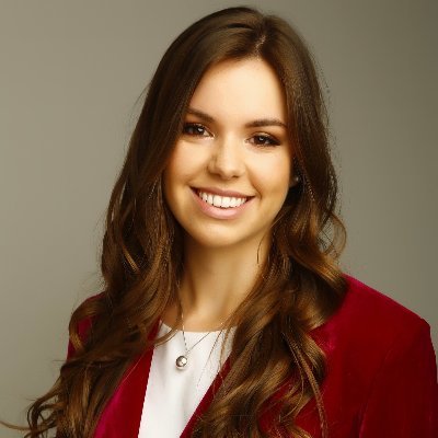 SUSE Account Executive, SAP background, BSc in Mgmt from The University of Nottingham. Passions: Women in Tech, Singing, CrossFit, Food and Creativity 👩🏻🎨