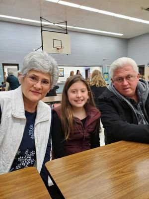 Christian wife, mother, grandma, and retired teacher.