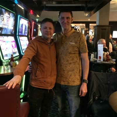 daltondaz79's profile picture. Roadworker, Championship darter, Pigfarmer, and International Playboy...