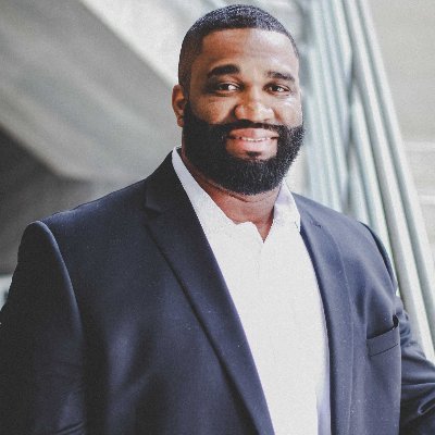 Im a former NFL player. I love my wife Esther and my daughters. check out my YouTube channel: https://t.co/aYiuPOp55u…