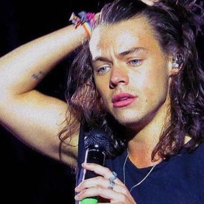 imvotingfor_1D's profile picture. this account will only be used for voting