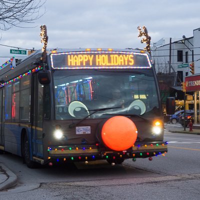 Look at me nose glow!

Me the joyful-est bus this Christmas season!  See you out there on the streets of Vancouver!

Header credit @orca_nadian