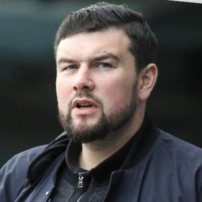 Sportsreporter and commentator at https://t.co/RyoZWxfZXE and Televarpið. Founder and editor at Faroese football magazine “Ellivu”