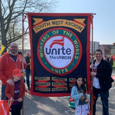 lukerp24's profile picture. United we bargain, divided we beg. tweeting in a personal capacity