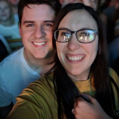 the_hantastic's profile picture. Wife. Daughter. Sister. Conservative. Libertarian. Avid Reader. Enjoy coffee & talk shows.