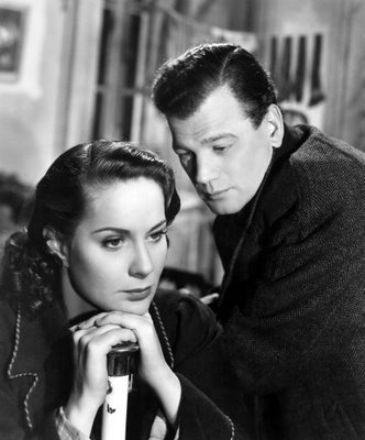 hooey's profile picture. Cross my wooden leg and swear on my glass eye.