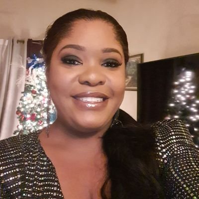 mich_sammy's profile picture. Geologist, Entrepreneur & Project Manager.
Living life and hustling hard. Ohhh and I love music and the beach, among other things. Just ask.