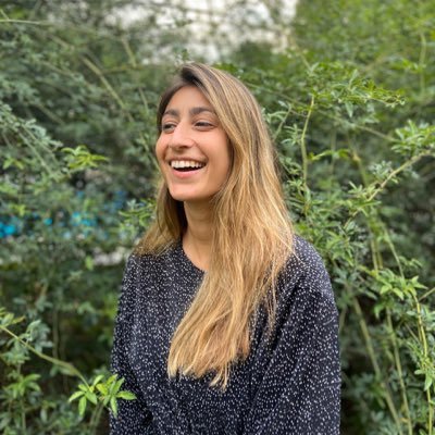 lolomolinaok's profile picture. 