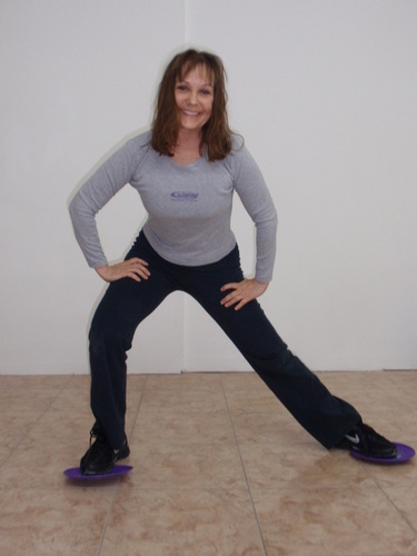 Pilates and yoga teacher in Kuwait. Personal training, Zumba, and more! Interested in health, fitness and happiness! Vegetarian!