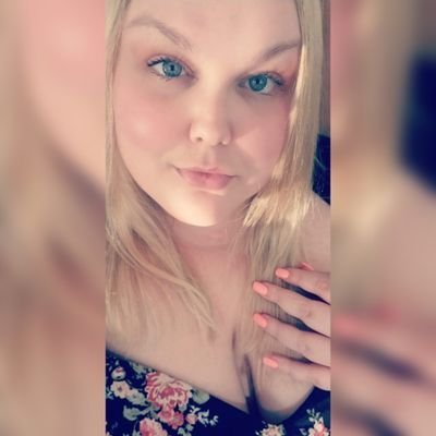 I am who I am, love me or hate me. 😊🤷🏼♀️😘
Real, down to Mars girl. 🌌