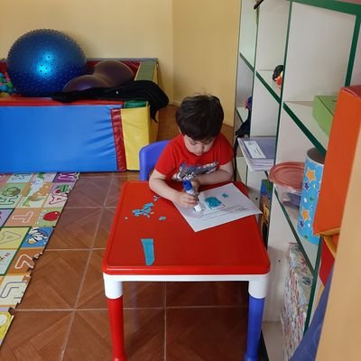 EsterCuadrosUll's profile picture. Nuestros hijos son personas y no tienen ni más,  ni menos derechos. Bienestar para las familias TEA.