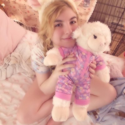 ~NONSEXUAL~🧸🌸💕🌷✨ insta, tumblr: angellimbed
