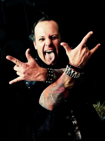 martinezledo_jl's profile picture. Ciudadano global, Venezolano por convicción. Rockadicto y Corredor...