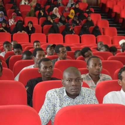 chemist. UoN ( Chiromo campus) . entrepreneur, mentor.
from Mumias
Muslim