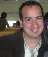 Soy Peruano, amo a mi País, a mi Esposa, a mis hijos, mi Familia y amigos! Soy apasionado en todo lo que hago!