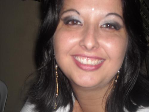 IsaIsaRosa's profile picture. 