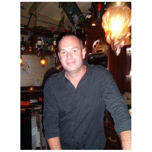 BuzzRoman's profile picture. Hier is het gras ook best groen....