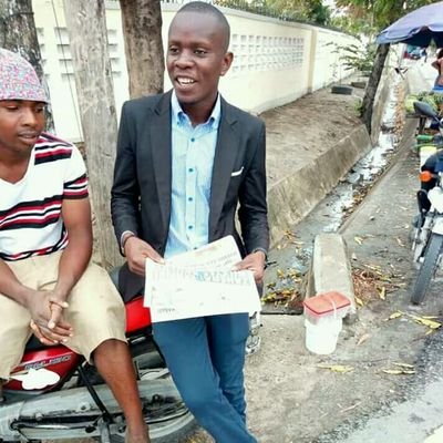 McholwaIdd's profile picture. kupenda sio kazi Kazi nikumpata anayekupenda.