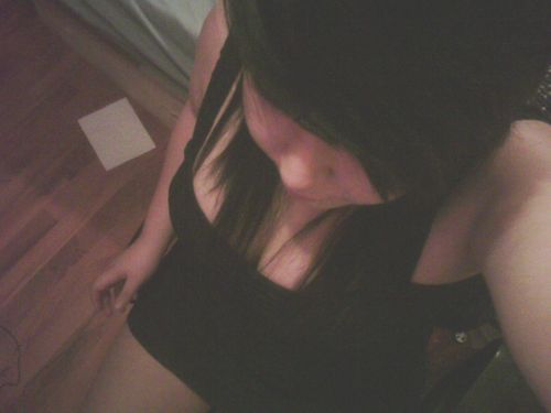 bekkahOx's profile picture. Bekkah! Music completes me(: x