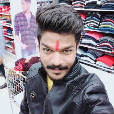 KpSinghRajpoot9's profile picture. Hindu Yuva samrat 💪
member karni sena🚩🚩
Member Rana youth brigade 🚩🚩