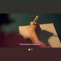 💔 (@brokenstories20) 's Twitter Profile