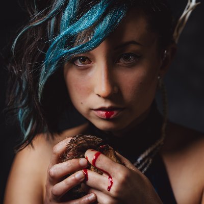 @girleatsbird
