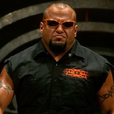 EAW contracted fighter. The Southern Elite. Current, Future, and Forever Big Bak Bhampion. RP account