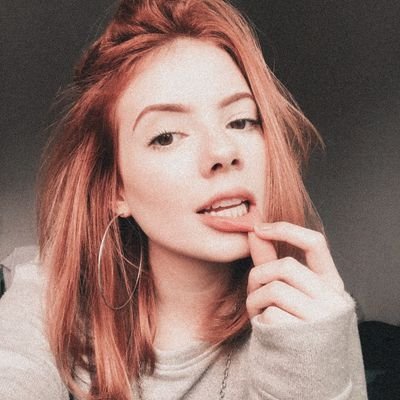 ╰XVIII♡╮
◖There is no distraction to mask what is real◗
※Harry and Ginny's daughter※
❝#FreeRol❞
◒Ex-Gryffindor◓