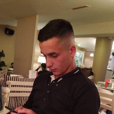 peixotinho99's profile picture. 20 anos

FC Porto 💙
AD Figueiró ❤️🖤

https://t.co/maaD7Da1a6