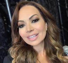 MarinaA00366871's profile picture. Deus é tudo! 😎