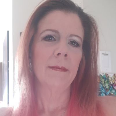 Specializing in
Orthopedic Massage
Kinetic Massage
Acupressure
Cupping
Relaxation
Hot stone/Cold stone
Pre/post natal
Aromatherapy
