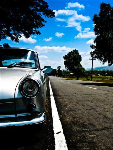 clips of the ongoing adventures of a 1968 VW fastback from manila who badly needs a restoration. :)