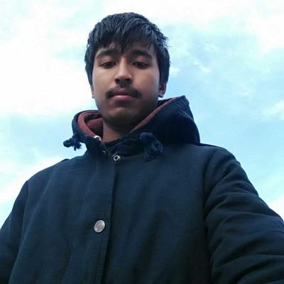 AzzyenS's profile picture. 