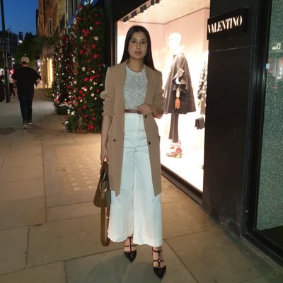 AmnaPhantom's profile picture. 