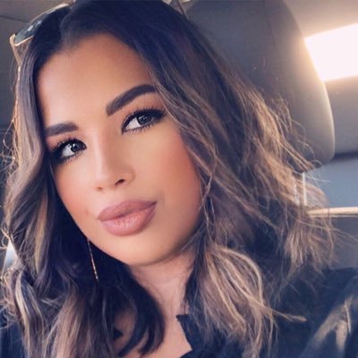 #NativeAmerican Instagram @Lexi_Lu_ #hardroadcrossfit and being a mom are my life Jeremiah 29:11 #singer #dukenation snapchat: lexi-luuuu ☺️