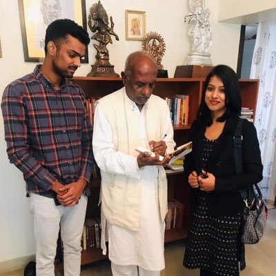 PriyankaAnna's profile picture. 