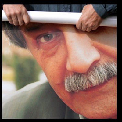 parham5's profile picture. I am trying to think but nothing happens.
