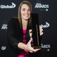 Amanda (@country1011ak) 's Twitter Profile